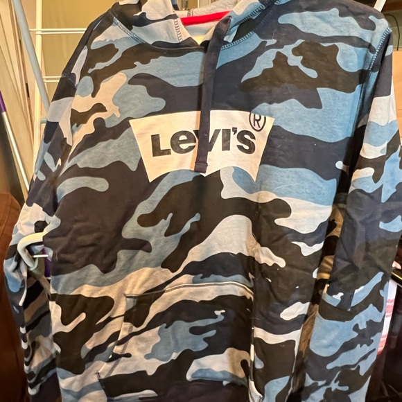 LEVI’S HOODIE - Picture 1 of 1